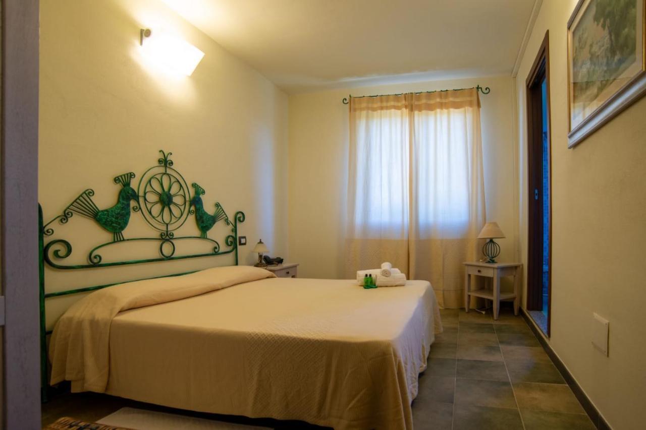 S'Ena Hotel อาร์บุส ภายนอก รูปภาพ